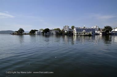 05 City-Walk,_Udaipur_DSC4422_b_H600